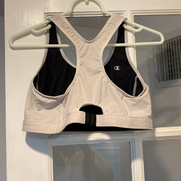 Champions size Medium reversible Sport Bra good condition - Picture 2 of 4